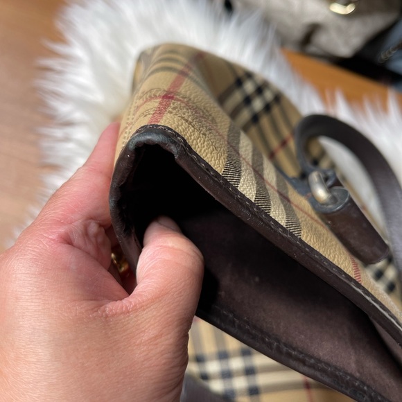 Buberry - Picture 9 of 16